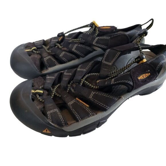 Keen Black and Gray Adventure Sandals main image 16